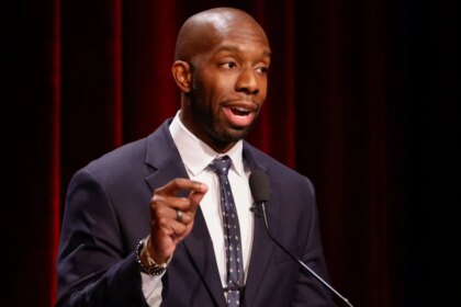 Everton Blair wins Georgia House special election to replace late Rep. David Scott