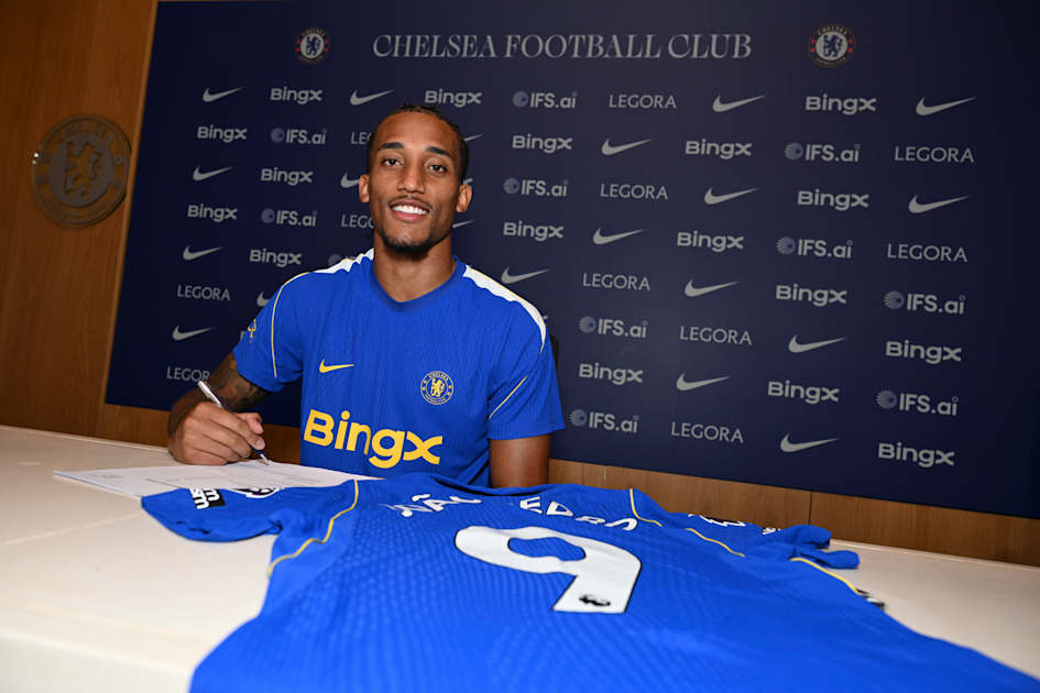 Joao Pedro signs new Chelsea contract | News | Official Site