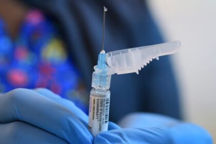 False claims about miscarriage risk from Covid-19 vaccines are spreading online. They use a faulty interpretation of data