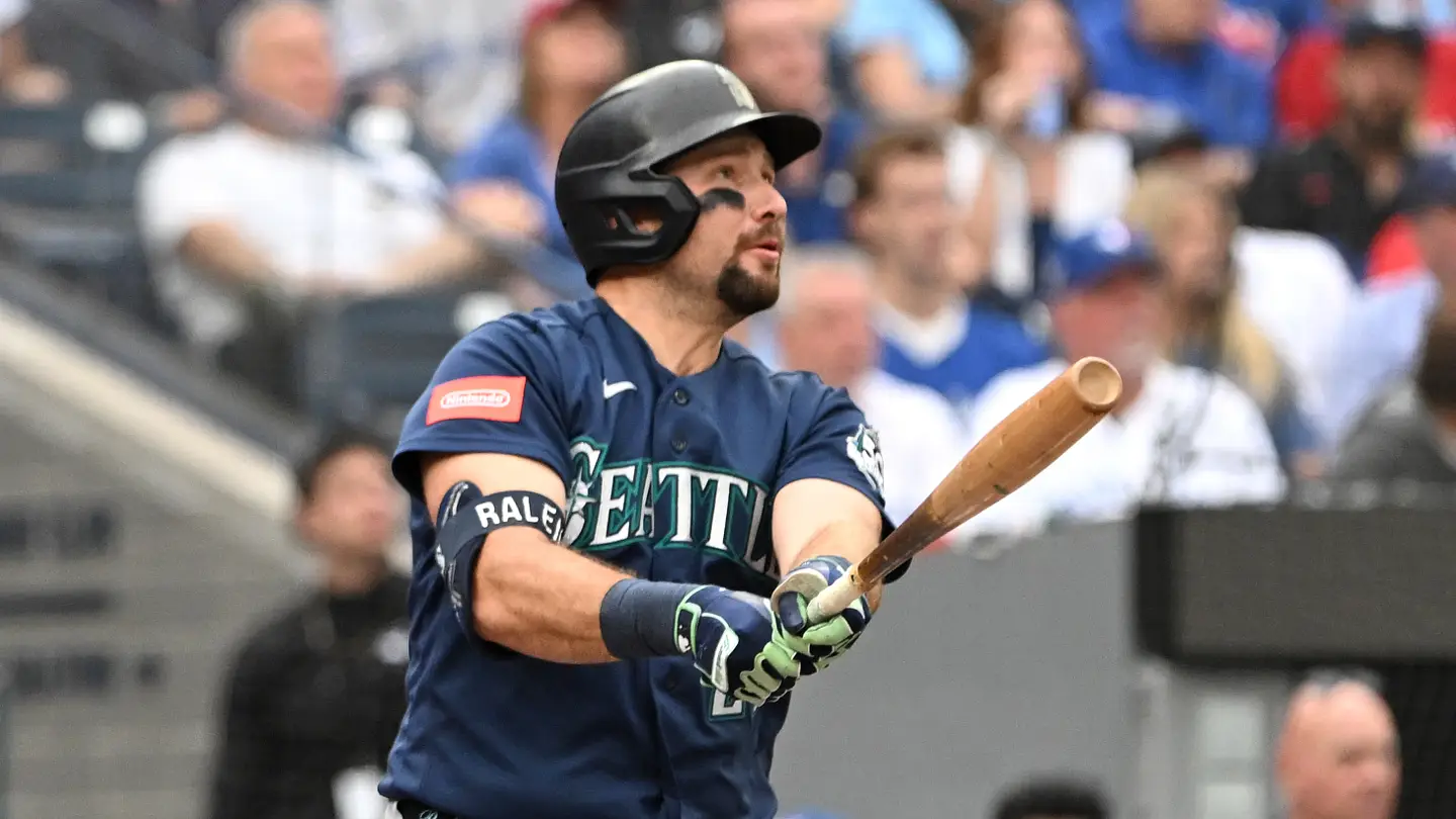 What MLB scouts really say happened to Cal Raleigh, Paul Skenes this season