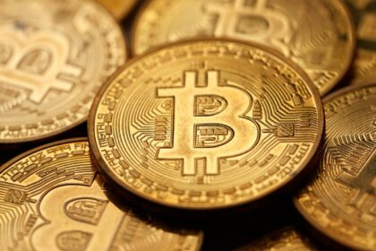 Bitcoin price tops ,000 as crypto rally extends