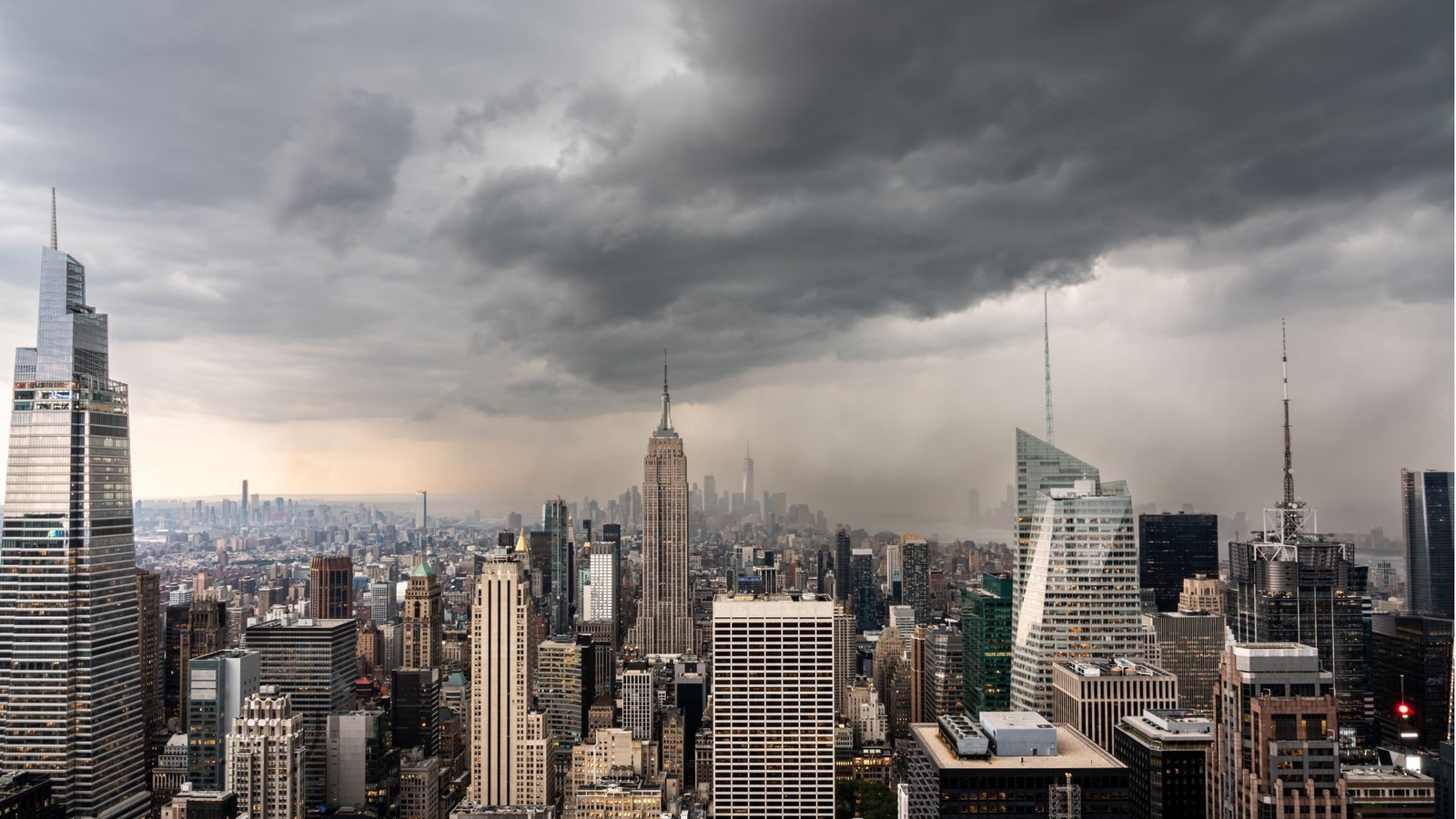 Flood Watch issued for NYC as heavy rain set to move in overnight