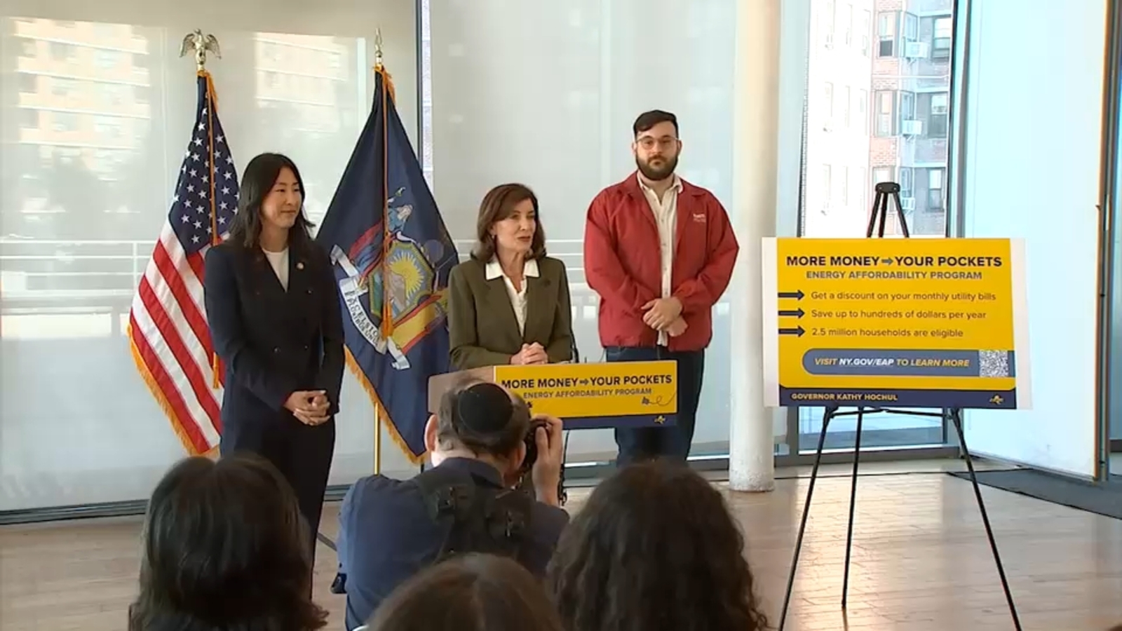 Save money on energy bills: Hochul urges New Yorkers to enroll in utility bill discount program