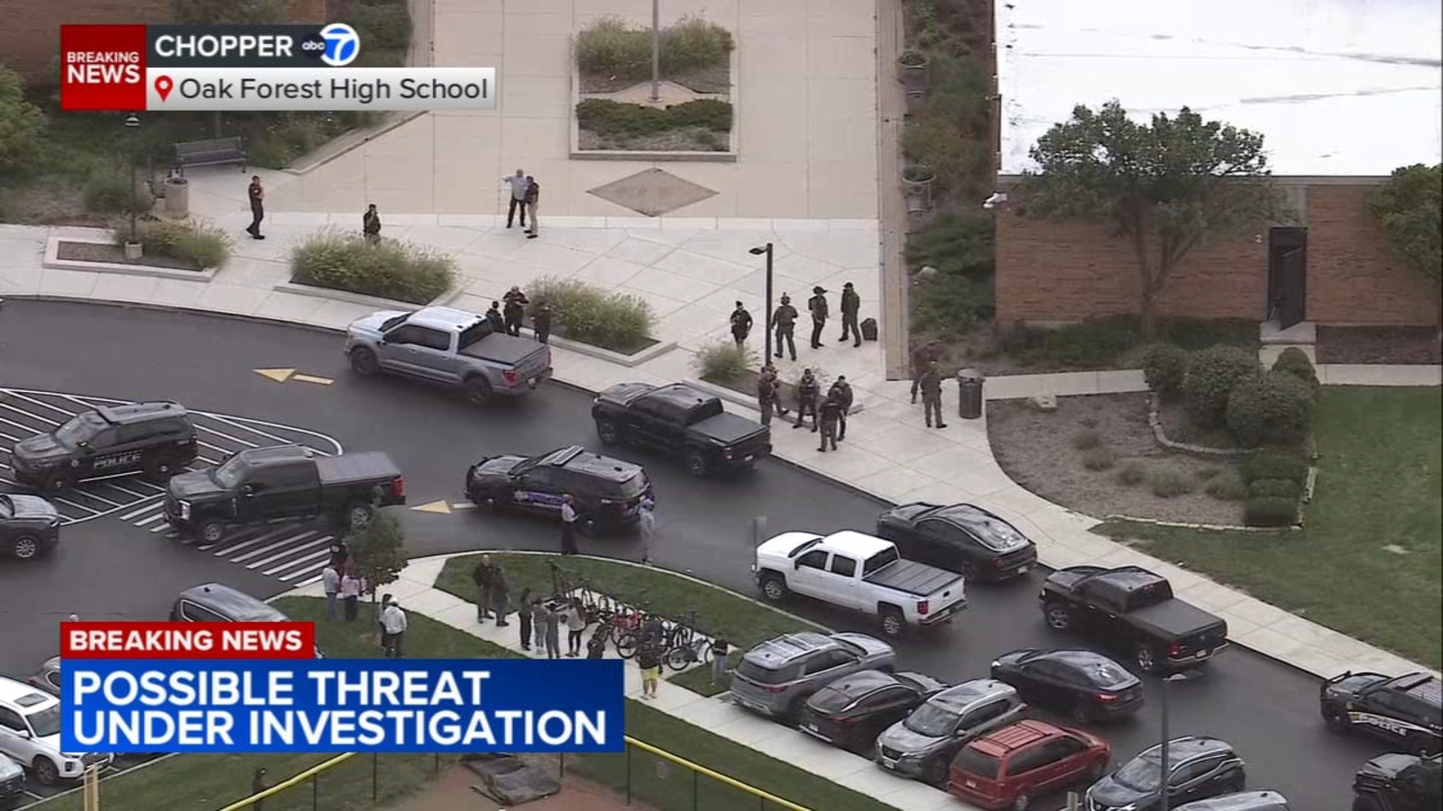 Oak Forest High School under lockdown for possible threat; massive police response, officials say Oak Forest High School under lockdown for possible threat; massive police response, officials say