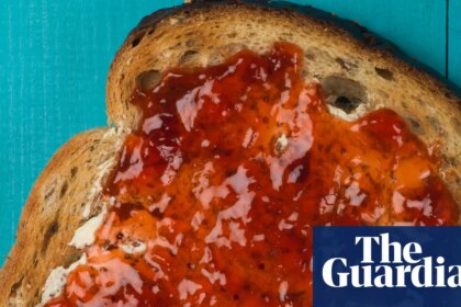 Sweetener used in chewing gum and jam linked to strokes and heart attacks | Health