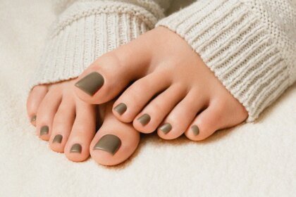 The Fall Pedicure Colors of 2026 Will Have You Feeling Extra Cozy