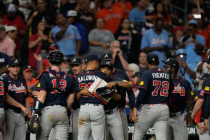 Braves clinch 8th playoff berth in 9 years