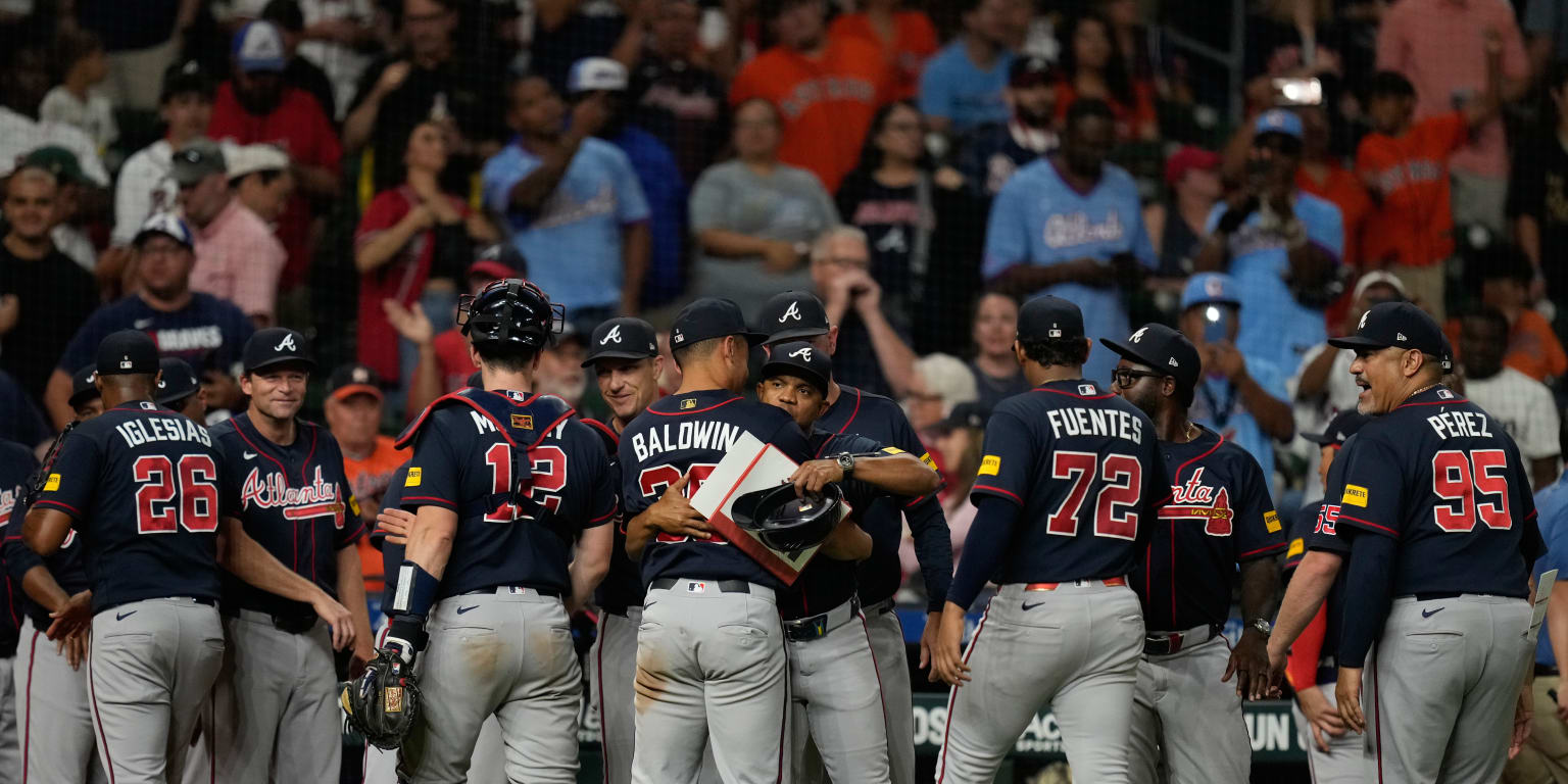 Braves clinch 8th playoff berth in 9 years Braves clinch 8th playoff berth in 9 years