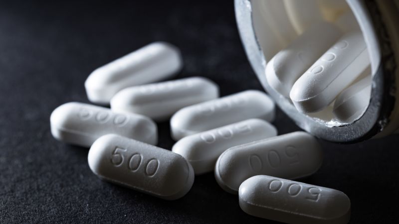 A study links prenatal acetaminophen with reproductive changes in girls. Doctors say it remains safe to use when needed