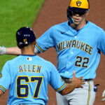 Christian Yelich helps lead Brewers to 95th win