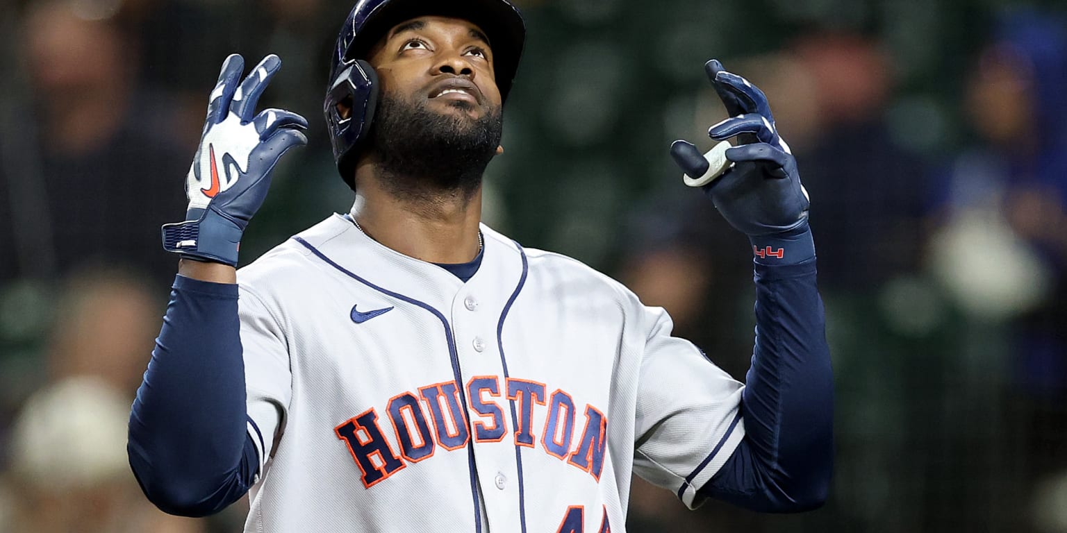 Astros move into tie for first place in AL West