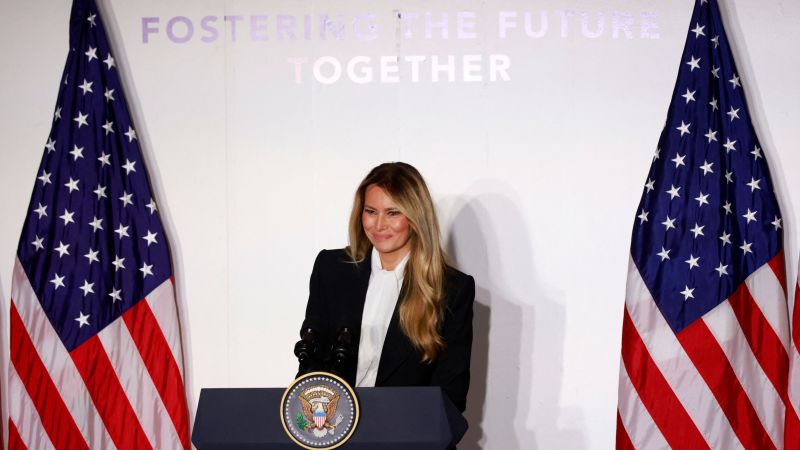 Melania Trump breaks with the president on media ban Melania Trump breaks with the president on media ban