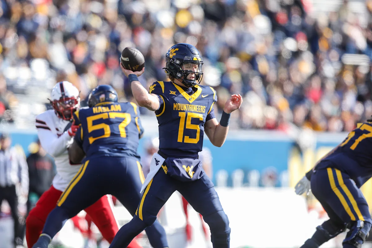 How to live stream West Virginia vs Coastal Carolina: College Football, TV channel