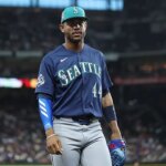 Texas Rangers vs Seattle Mariners betting preview as Wild Card race heats up in final weeks