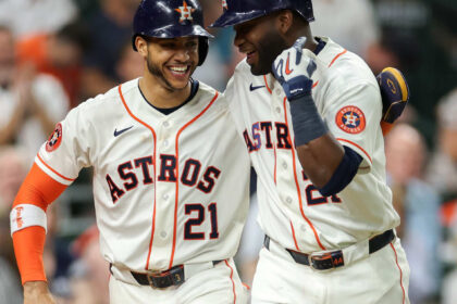 Jeremy Peña homers twice, Yordan Alvarez hits 39th against Royals