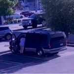 Los cargos que enfrenta la conductora señalada del accidente mortal con autobús en Chatsworth | Video | Univision Los Angeles KMEX