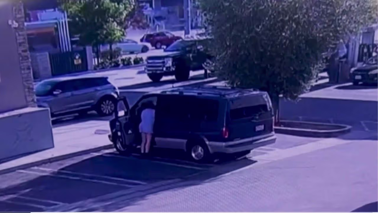 Los cargos que enfrenta la conductora señalada del accidente mortal con autobús en Chatsworth | Video | Univision Los Angeles KMEX